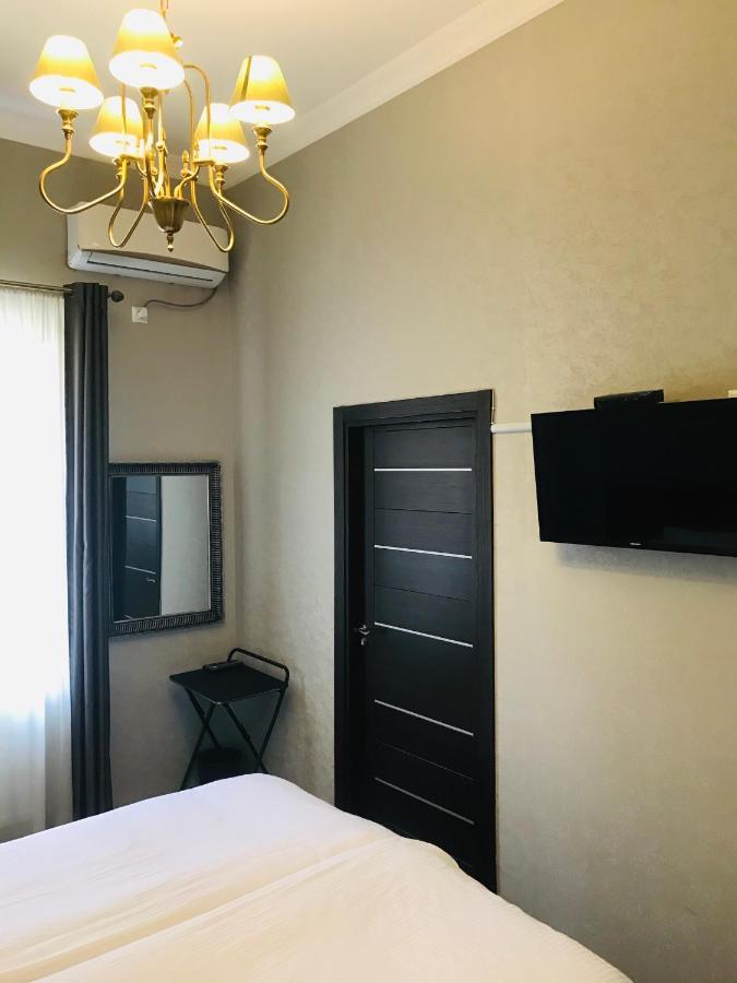 2Nd Floor Hotel Tiflis Exterior foto