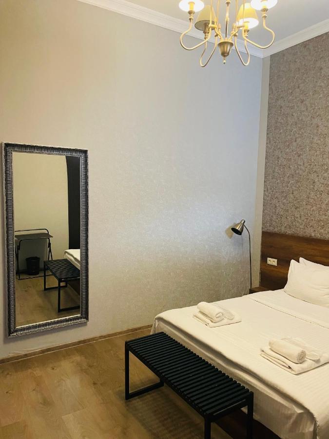 2Nd Floor Hotel Tiflis Exterior foto